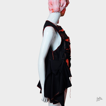 Twinmood – No.01a | Sleeveless Black Top