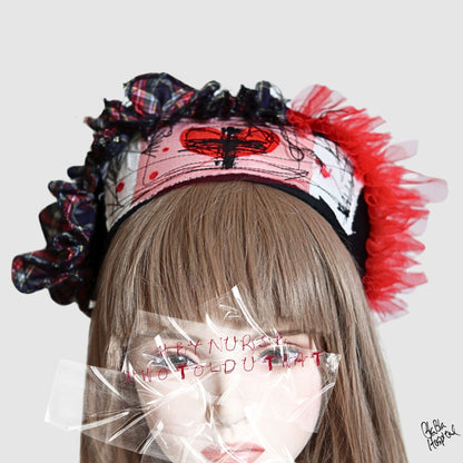 Instinctive frill – Black Nurse Cap