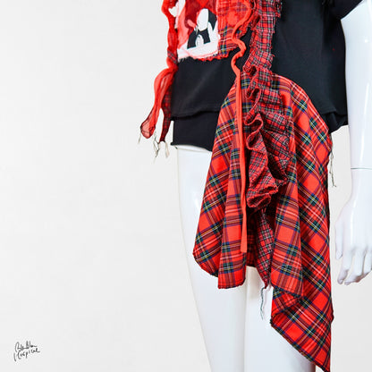 Heart No.002 | Instinctive Draping – Black T-shirt