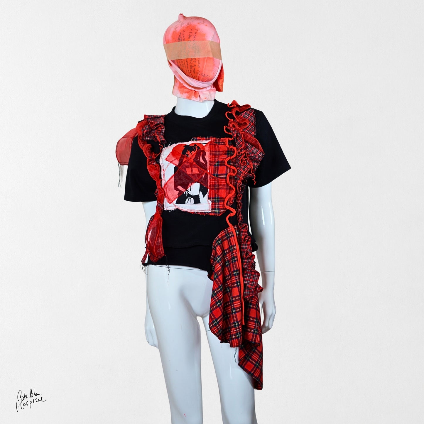 Heart No.002 | Instinctive Draping – Black T-shirt