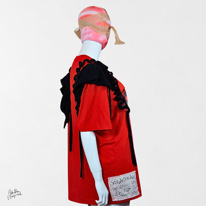 Heart No.003 | Message in White – Oversized Red T-shirt