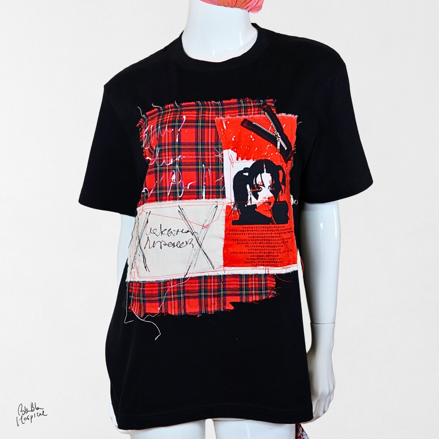 Heart No.006 | Katakana Voice – Black T-shirt