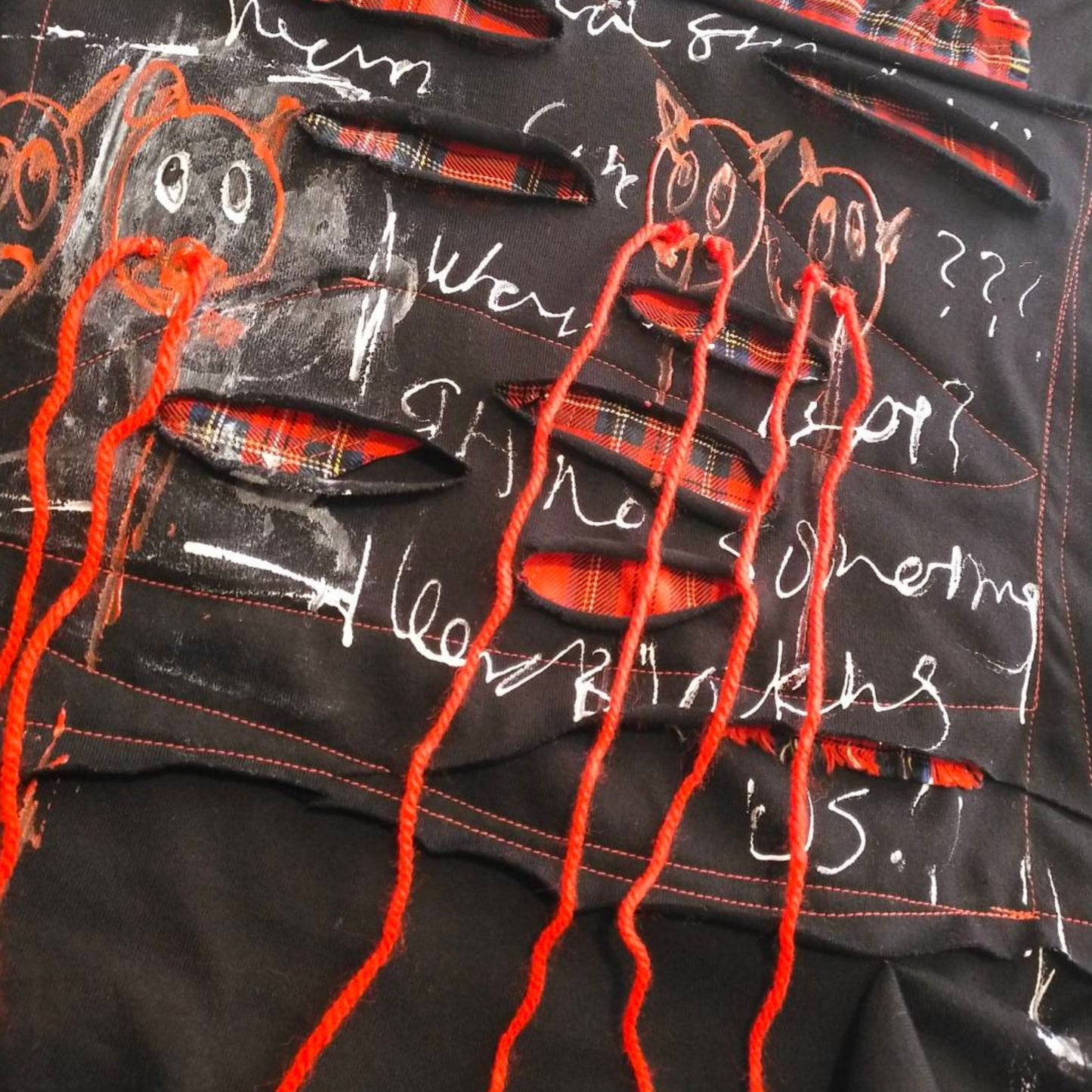 Twinmood – No.01b | Sleeveless Black Top